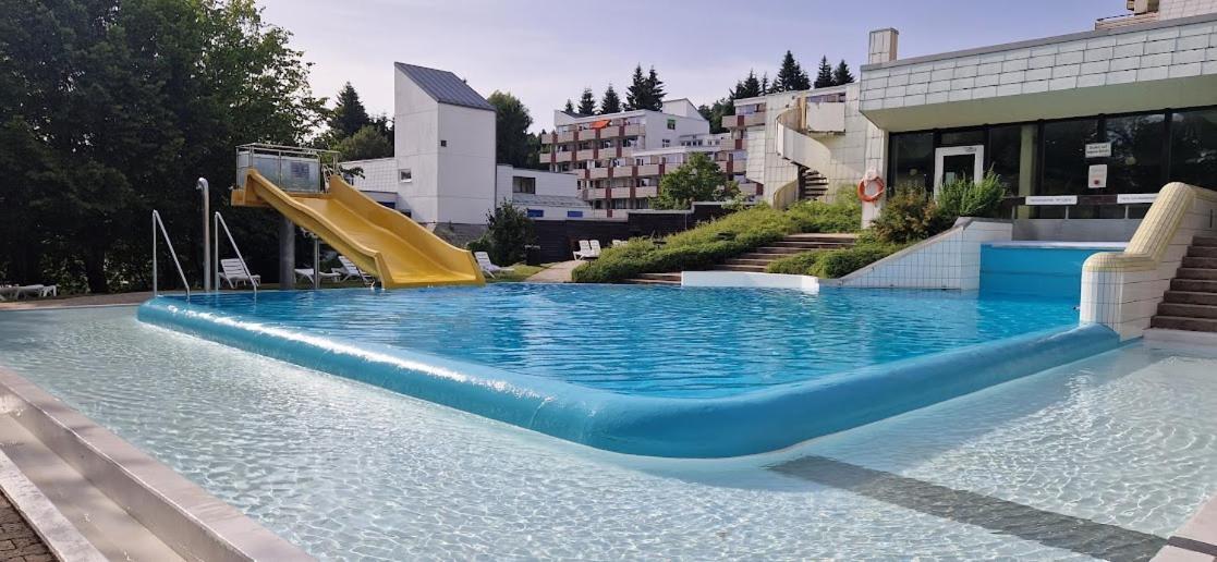 2-Zimmer Wohnung, Pools, Sauna Und Balkon Sankt Englmar Ruang foto